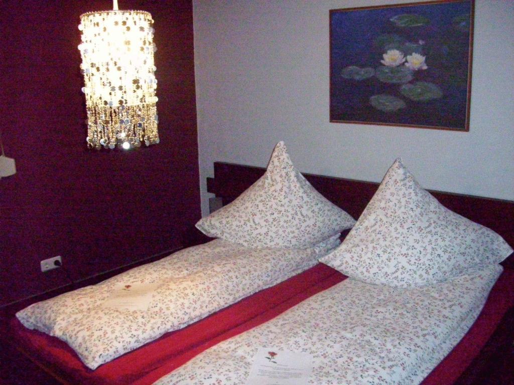 Fritzis Art Hotel Фильдерштадт Экстерьер фото